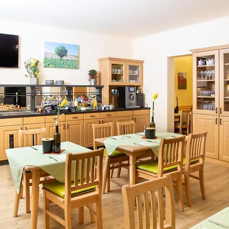 Landhaus Storch - Pension Гензендорф Екстериор снимка