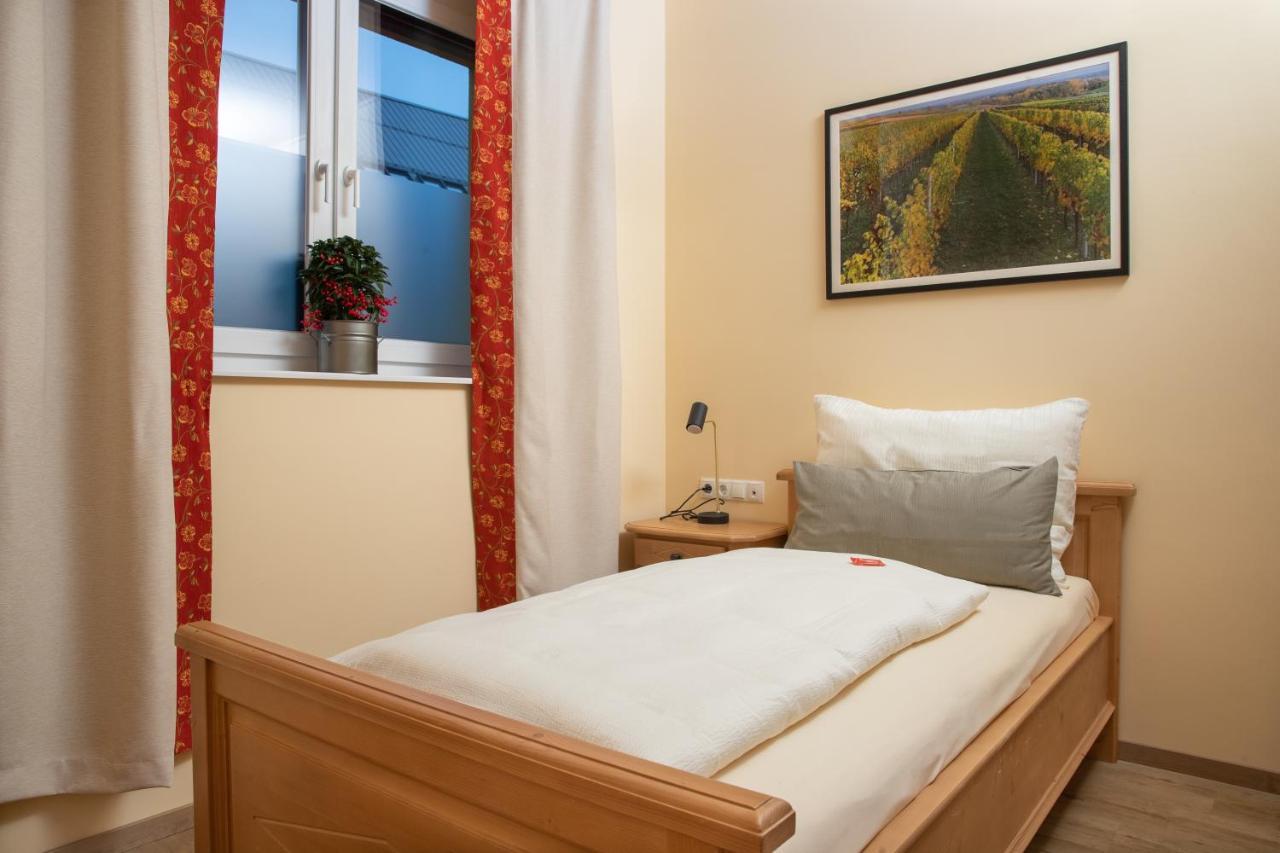 Landhaus Storch - Pension Гензендорф Екстериор снимка