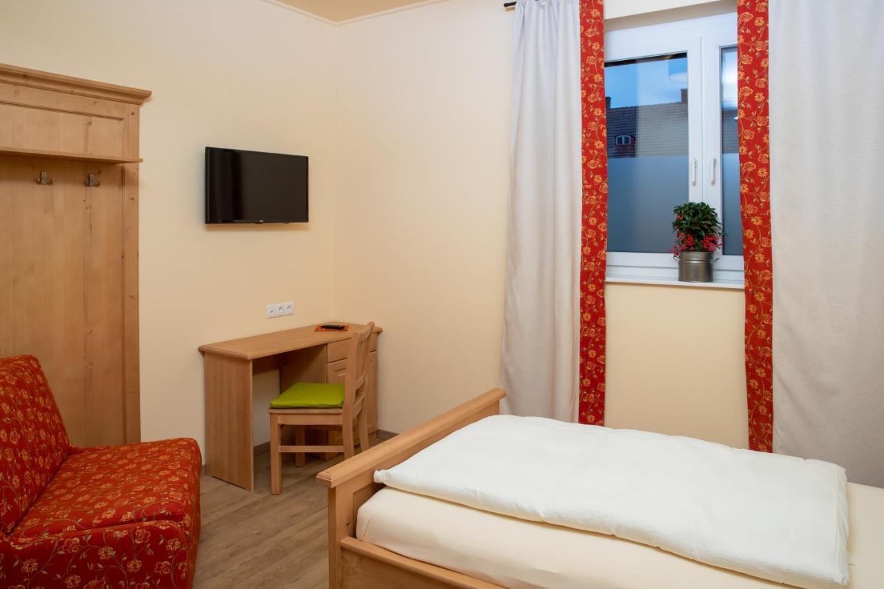 Landhaus Storch - Pension Гензендорф Екстериор снимка